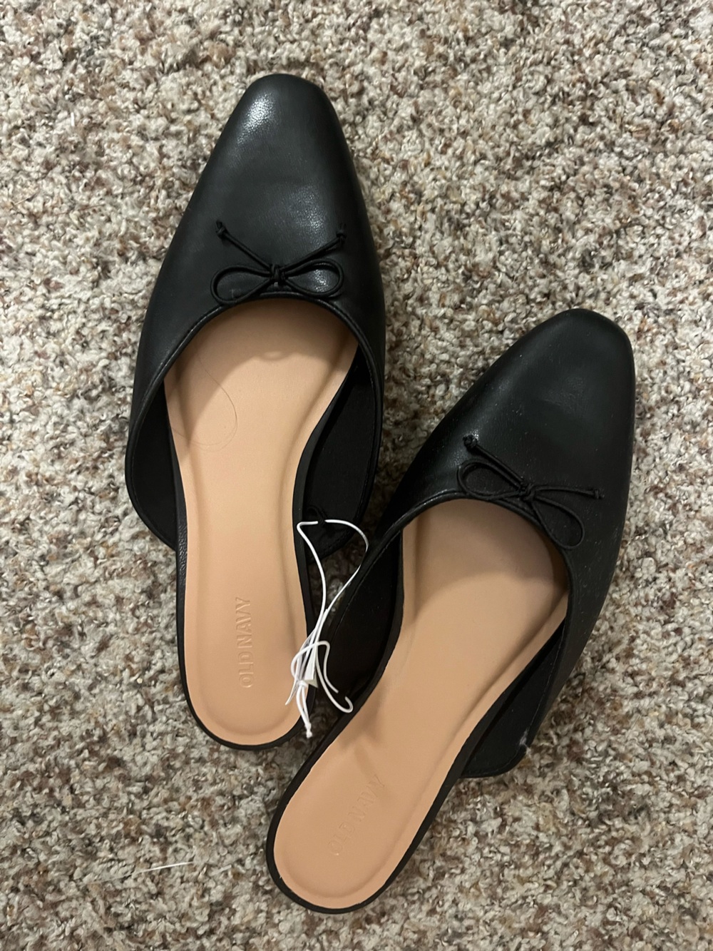 Old Navy Black Slip-On Ballet Flats with Bow Detail